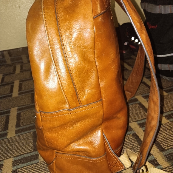 Patricia Nash men's Heritage II Backpack - Picture 3 of 10